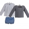 Conjunto de bebé de chaqueta gris, camisa de rayas y pantalón de pana