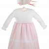 Conjunto de bebé de faldón blanco con falda de batista rosa y capota de piqué 